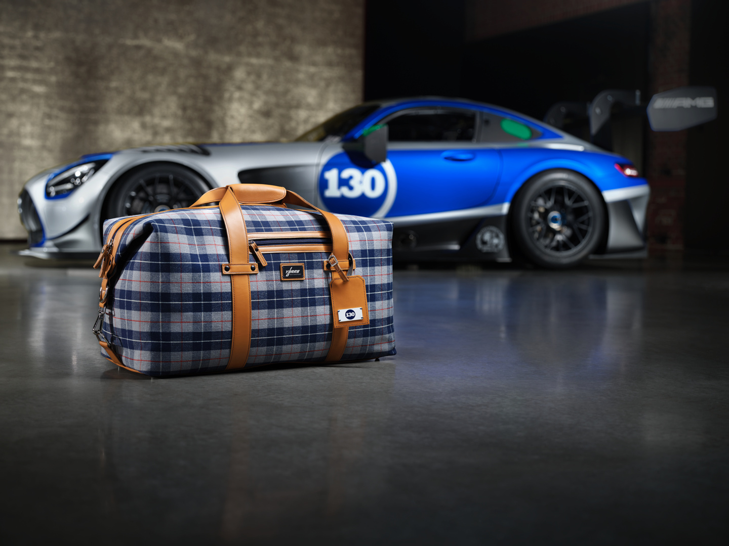 SMALL_2024_AMGGT3130Y_image_bag_GT3_5_4